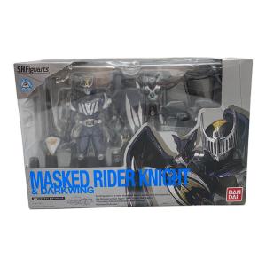 BANDAI (バンダイ) フィギュア 仮面ライダーナイト＆ダークウイングセット S.H.Figuarts