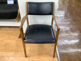 カリモク60+ (カリモクロクマルプラス) ダイニングチェアー ブラック×ブラウン