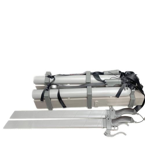 進撃の巨人 (シンゲキノキョジン) キャラクターグッズ 立体機動装置 現状品