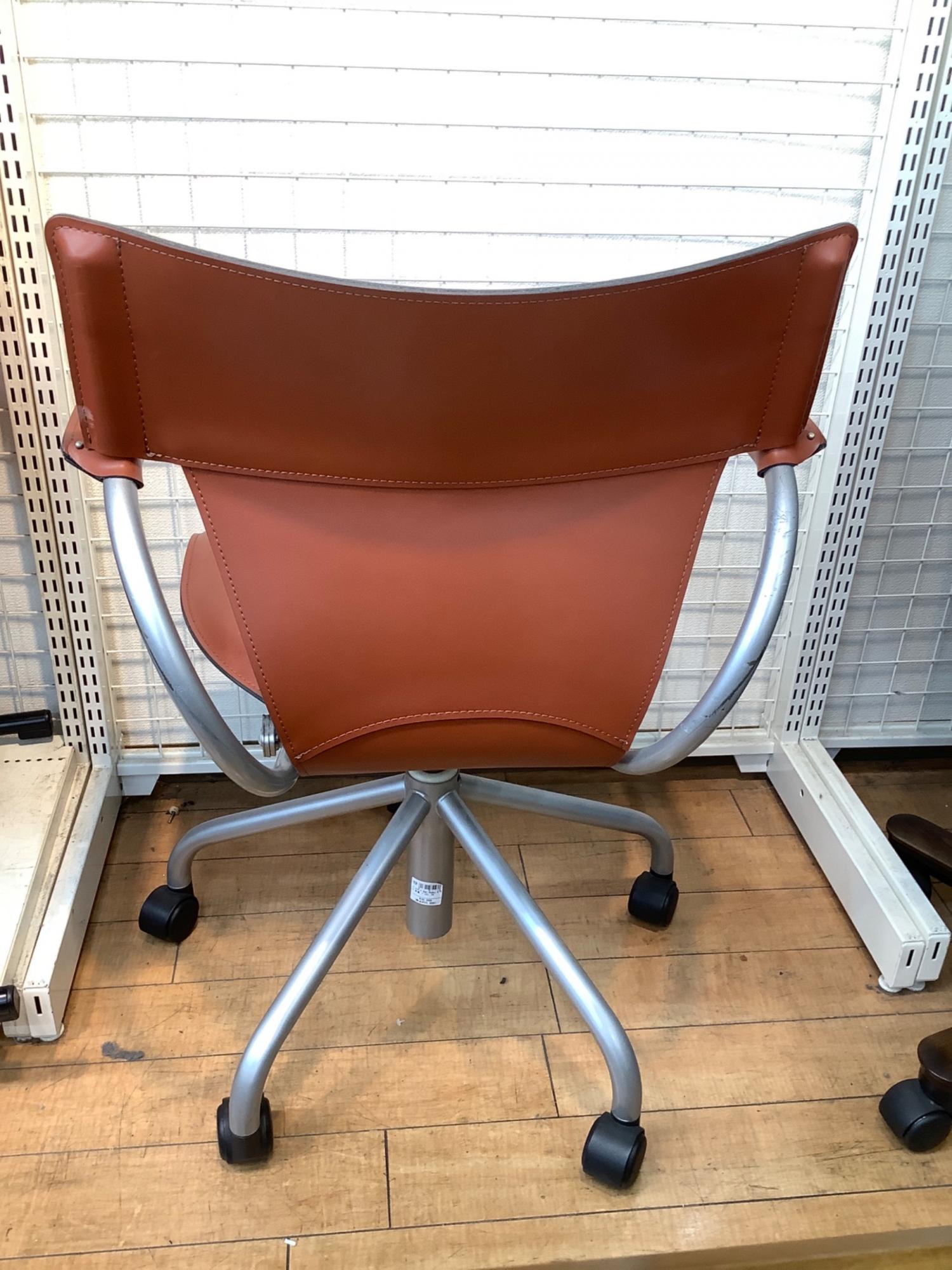 GR28 カリモク XT43 デスク チェア 本革 オフィス ワーク ka/T3 GR28 カリモク XT43 デスク チェア 本革 オフィス ワーク ka/T3