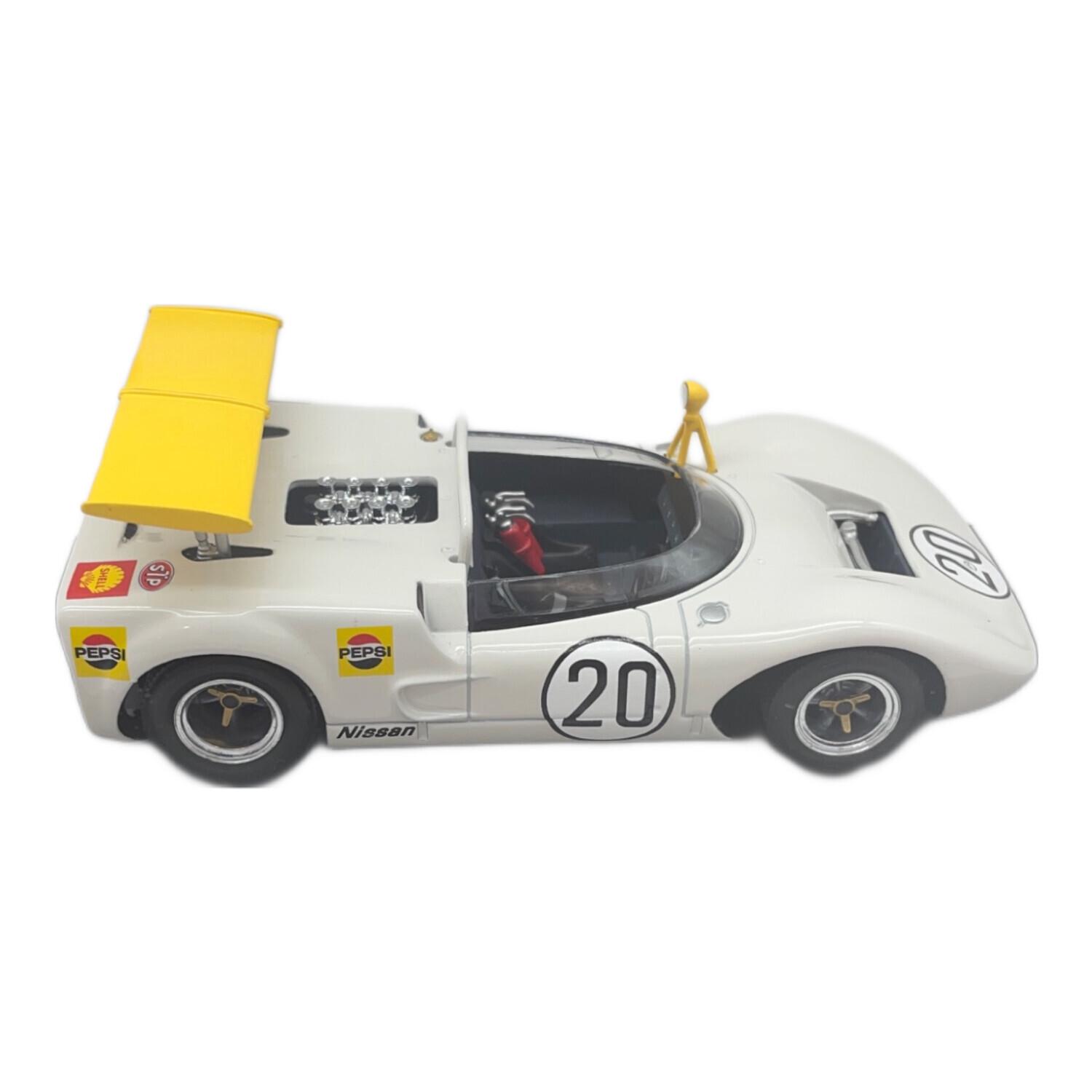 希少 メイクアップ1/43 日産R381 3台セット 1968年日本GP Amazon.co.jp: メイクアップ1/43 日産R381 3台セット 1968年日本