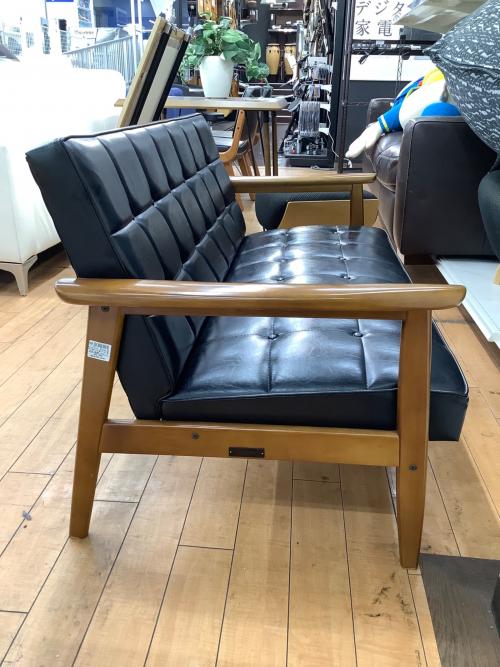 カリモク60 (カリモクロクマル) Kチェア 2シーター スタンダードブラック 77 2人掛け W36173BW 合皮