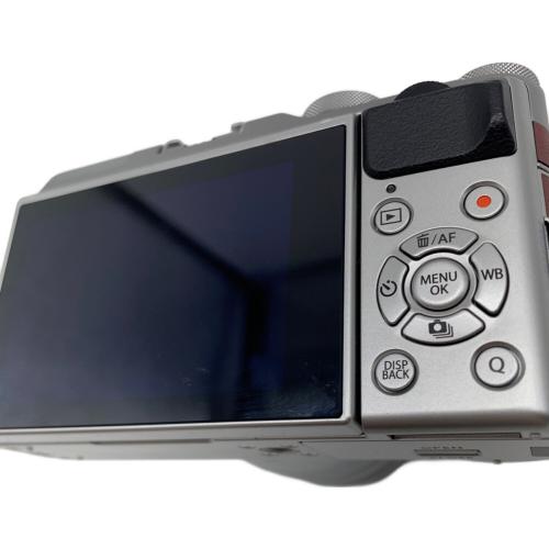 FUJIFILM (フジフィルム) ミラーレス一眼カメラ X-A3 レンズキット・ケース付き
