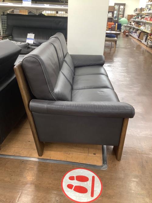 karimoku (カリモク) カリモクスタンダードモダン グループＤ ZU4803K353 @ ブラウン×ブラック