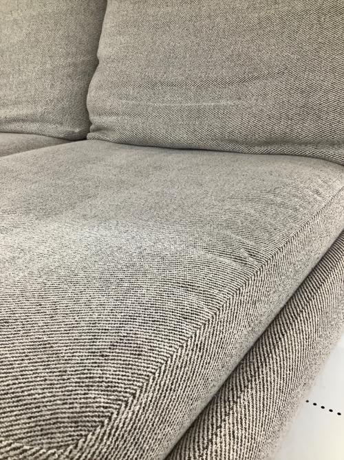 UNICO (ウニコ) 2人掛けソファー 362 グレー HOXTON