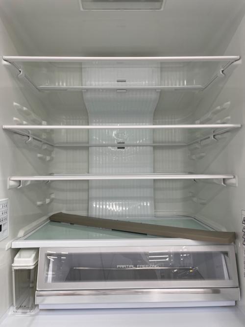 Panasonic (パナソニック) 6ドア冷蔵庫 NR-F552PV-N 2017年製 551L