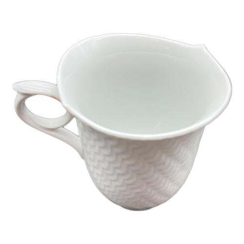 Meissen (マイセン) カップ&ソーサー 波の戯れホワイト