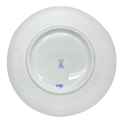 Meissen (マイセン) カップ&ソーサー 波の戯れホワイト
