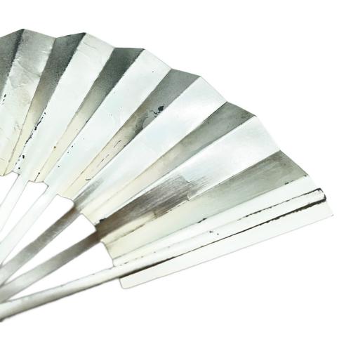 武比古作 (タケヒコ) 銀製置物