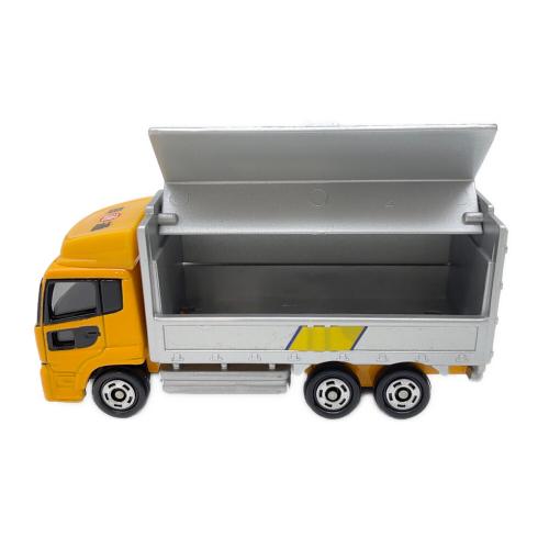 TOMY (トミー) 日通のペリカン便トラックセット トミカ ※箱ダメージ