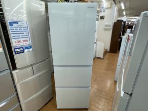 Hisense (ハイセンス) 3ドア冷蔵庫 HR-G36E3W 2023年製 358L