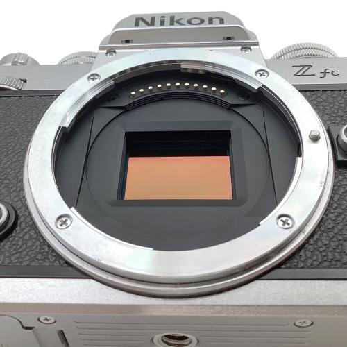 Nikon (ニコン) ミラーレス一眼カメラ Z fc｜トレファクONLINE