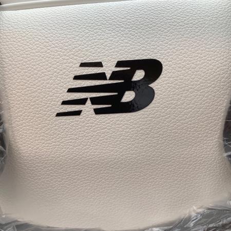 NEW BALANCE (ニューバランス) ゴルフバッグ ホワイト｜トレファクONLINE