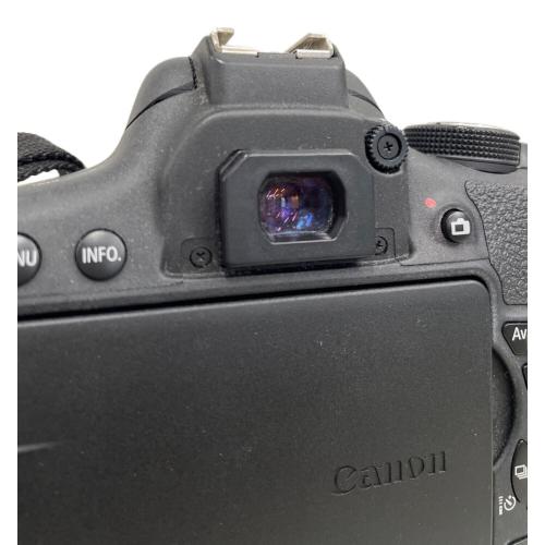 CANON (キヤノン) デジタル一眼レフカメラ EOS KISS X8i