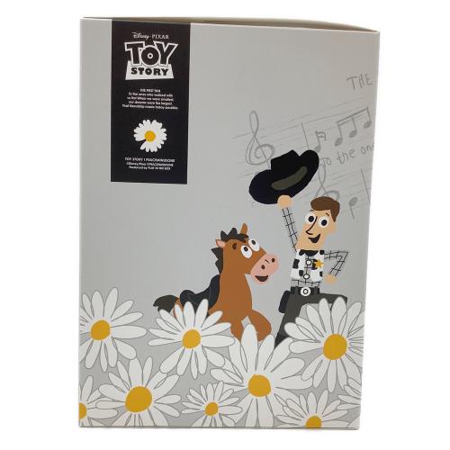 TOY STORY (トイストーリー)  ジオラマフィギュア　レコードP　ブラック　ウッディ　ブルズアイ