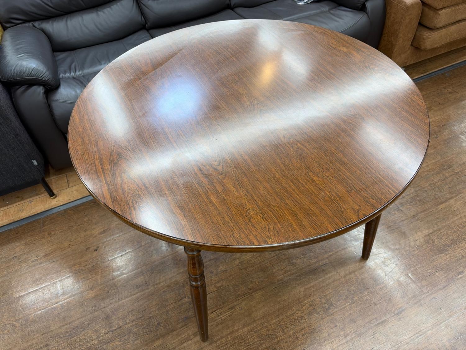 飛騨産業 レストランテーブル 1995年製 85×85cm 飛騨産業 レストランテーブル 1995年製 85×85cm table_ranking_top