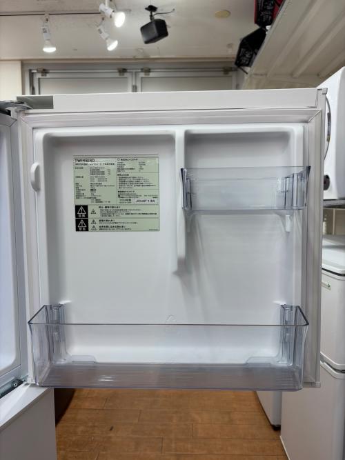 TWINBIRD (ツインバード) 2ドア冷蔵庫 HR-F915 2024年製 146L
