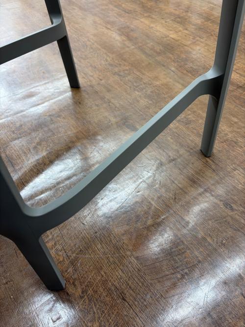 CALLIGARIS (カリガリス) カウンターチェアー マットトープ SKIN CS/1843