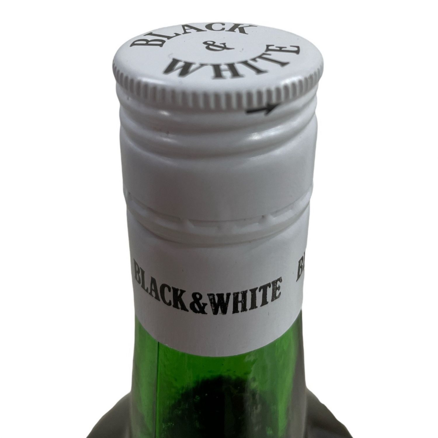 ブラック & ホワイト ブキャナンズ ティンキャップ 760mlバイセルブレンデッドウイスキー