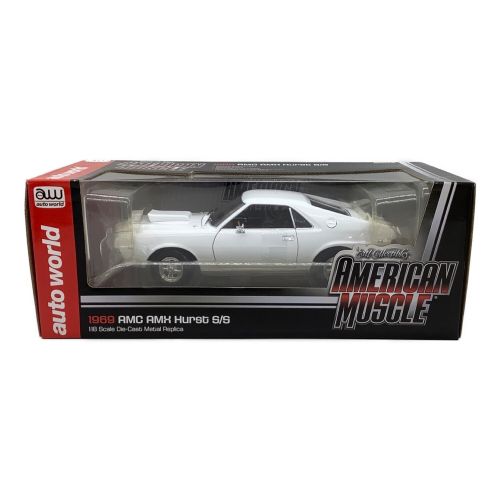 AUTOWORLD ダイキャストカー 1/18 ホワイト 1969 AMC AMX HURST S/S