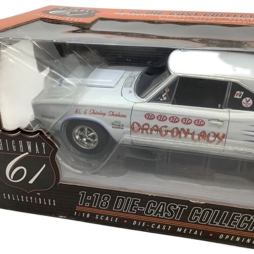 Highway61 (ハイウェイ61) ダイキャストカー 1/18 1967 DODGE COLONET B/T DRAGONLADY