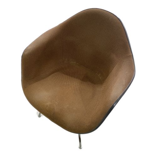 Herman Miller (ハーマンミラー) アームシェルチェア ブラウン