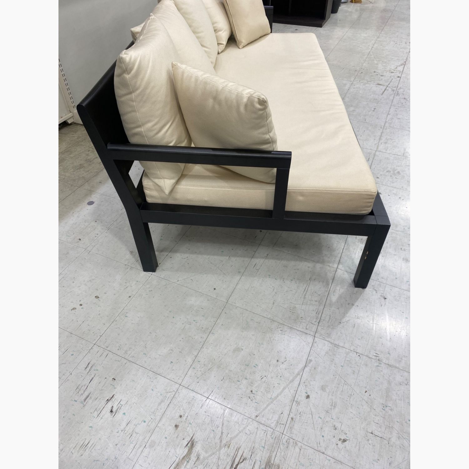 CASSINA IXC (カッシーナ イクスシー) 2人掛けソファー ホワイト 