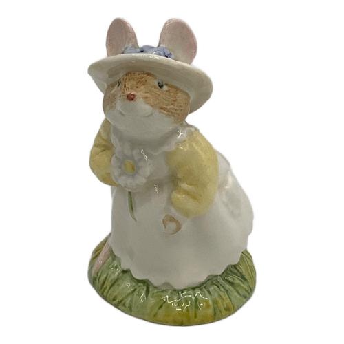 ROYAL DOULTON (ロイヤルドルトン) フィギュリン ブランベリーヘッジ