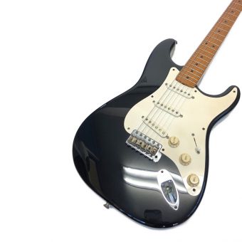 FENDER USA (フェンダーＵＳＡ)  ‘57 AmericanVintage Stratocaster ストラトキャスター  V092913