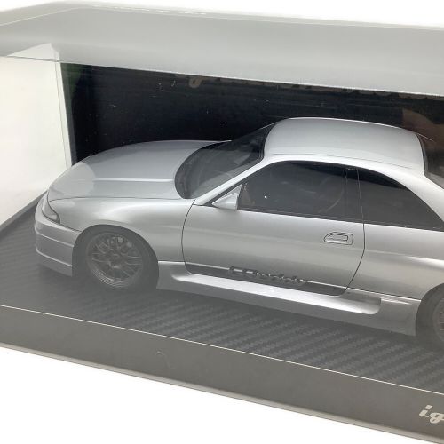 ignition model (イグニッションモデル) 1/18スケールミニカー GReddy GT-R (BCNR33) Silver