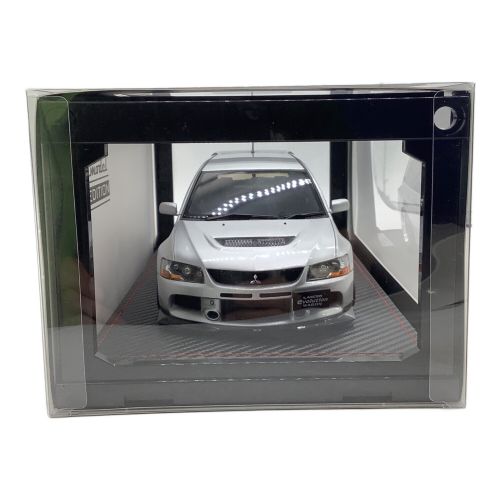 ignition model (イグニッションモデル) 1/18スケールミニカー With Engine WEB限定モデル Mitsubishi Lancer Evolution Wagon (CT9W) Silver