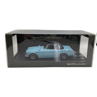 ignition model (イグニッションモデル) 1/18スケールミニカー DATSUN Fairlady 2000 (SR311) LightBlue