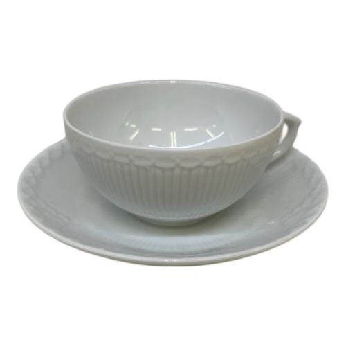 ROYAL COPENHAGEN (ロイヤル・コペンハーゲン) カップ&ソーサー ホワイトフルーテッド・ハーフレース