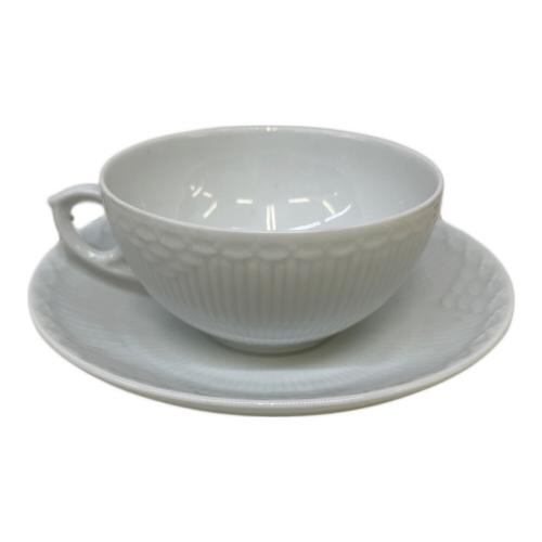 ROYAL COPENHAGEN (ロイヤル・コペンハーゲン) カップ&ソーサー ホワイトフルーテッド・ハーフレース