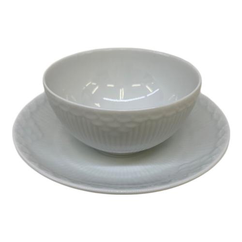 ROYAL COPENHAGEN (ロイヤル・コペンハーゲン) カップ&ソーサー ホワイトフルーテッド・ハーフレース