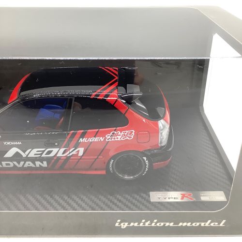 ignition model (イグニッションモデル) 1/18スケールミニカー Honda CIVIC (EK9) Type R Black/Red IG2679