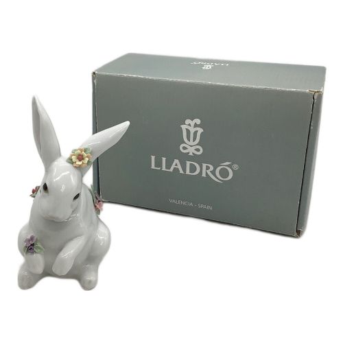 LLADRO (リヤドロ) フィギュリン 花飾りの白うさぎ4