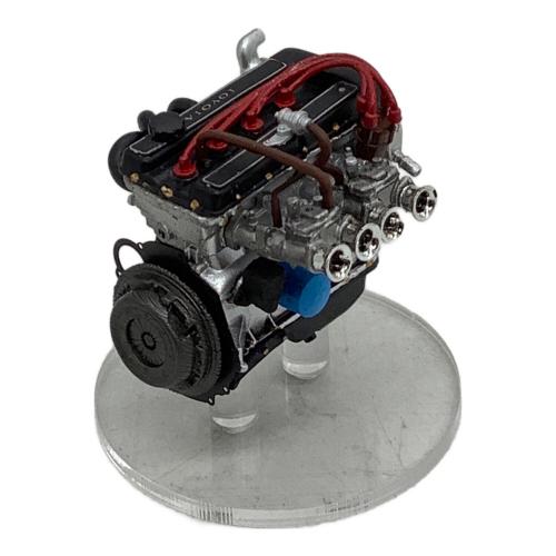 TOYOTA Celica 1600GTV (TA22) Green With Engine  1/18 未使用品 ミニカー