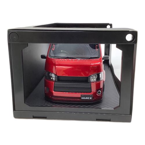 TOYOTA HIACE T・S・D WORKS モデルカー Red Mettalic 1/18スケール