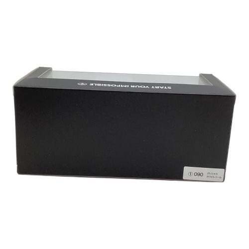 TOYOTA (トヨタ) CROWN プレシャス ホワイトパール クラウンスポーツ 090