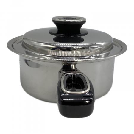 タッパーウェアレインボークッカープレミアム片手鍋　17cm Tupperware (タッパーウェア) 片手鍋 17cm/2L レインボークッカー