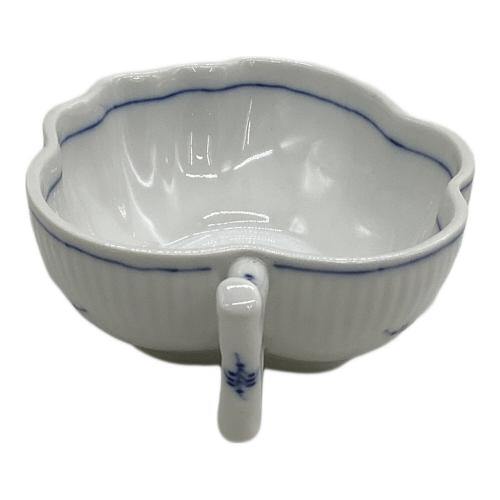 ROYAL COPENHAGEN (ロイヤル・コペンハーゲン) リーフディッシュ 349 ブルーフルーテッド