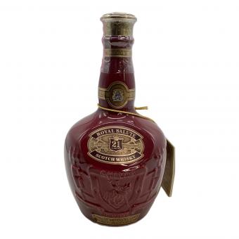 ロイヤルサルート (ROYAL SALUTE) スコッチウィスキー 700ml シーバスブラザーズ 21年 赤陶器ボトル 未開封