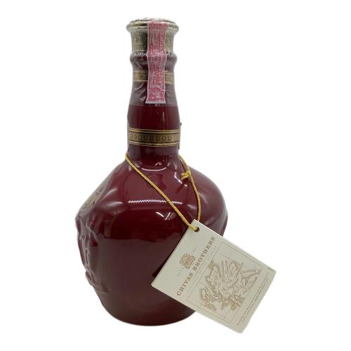 ロイヤルサルート (ROYAL SALUTE) スコッチウィスキー 700ml シーバスブラザーズ 21年 赤陶器ボトル 未開封