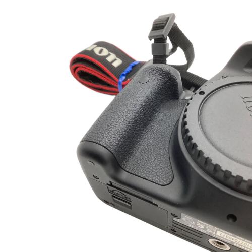 CANON (キャノン) デジタルカメラ DS126311/EOS Kiss X5