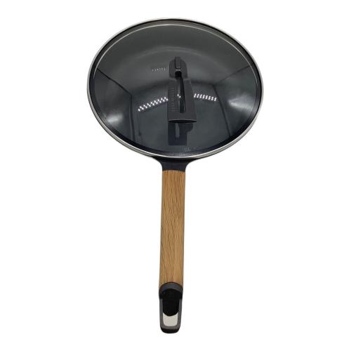 VERMICULAR (バーミキュラ) FRYING PAN 蓋・本付き