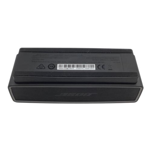 【トレファク足立扇店】Bluetooth対応ｽﾋﾟｰｶｰ BOSE SoundLink Mini Ⅱ 充電ｽﾀﾝﾄﾞ･USBｹｰﾌﾞﾙ付 BOSE (ボーズ) SoundLink Mini スタンド付｜トレファクONLINE