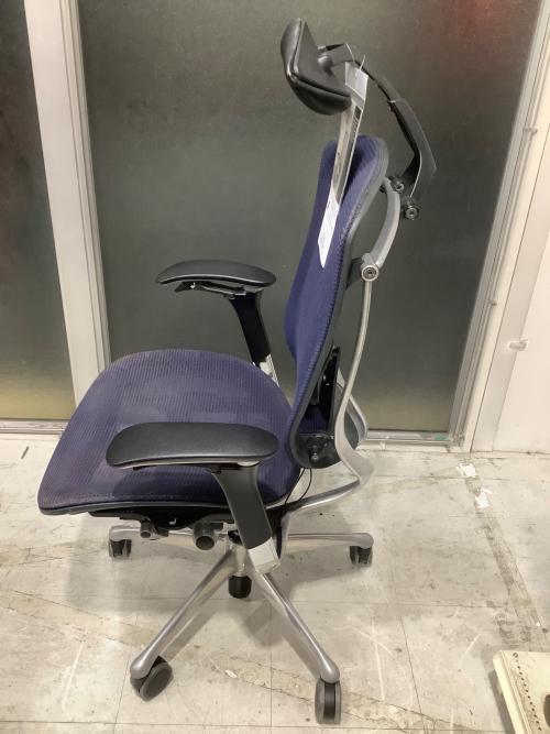 オカムラ ワークチェアー ブラック メッシュ Contessa