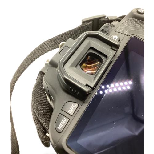 Canon EOS Kiss X7 ダブルズームキット