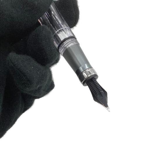TWSBI (ツイスビー) 万年筆 Diamond 580 ALR